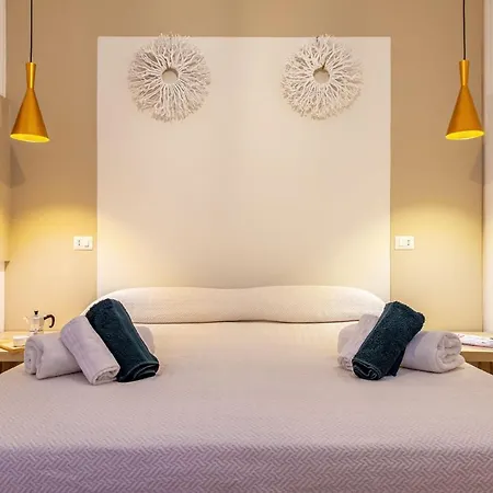 Zudrea Alimini's Lakes - Happy Apartment